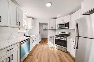 1260 Bennett Rd, Madison, OH 44057 - Photo 5