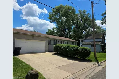 1895 Ritzman Court, Akron, OH 44314 - Photo 1