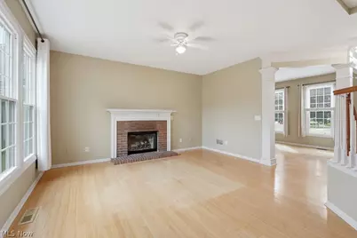 533 Continental Drive, Sagamore Hills, OH 44067 - Photo 11