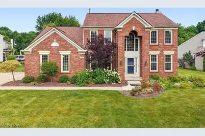 533 Continental Drive, Sagamore Hills, OH 44067 - Photo 1