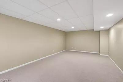 533 Continental Drive, Sagamore Hills, OH 44067 - Photo 43