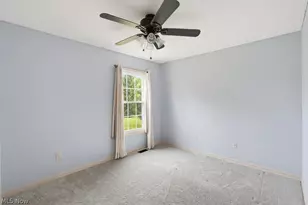533 Continental Dr, Sagamore Hills, OH 44067 - Photo 29