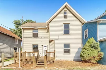 1435 Stark Avenue SW, Canton, OH 44706 - Photo 1