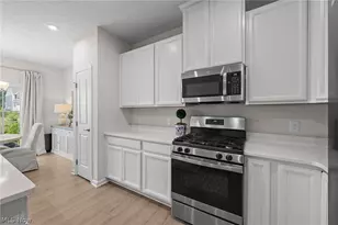 1633 Cypress Ct, Stow, OH 44224 - Photo 13