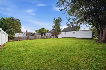 2643 Fletcher Avenue NE, Canton, OH 44705 - Photo 27