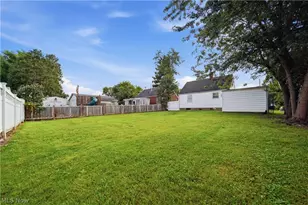 2643 Fletcher Ave NE, Canton, OH 44705 - Photo 27