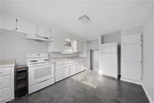 2643 Fletcher Ave NE, Canton, OH 44705 - Photo 9