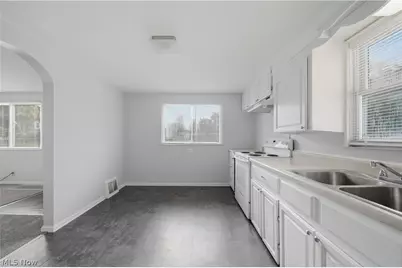 2643 Fletcher Avenue NE, Canton, OH 44705 - Photo 11