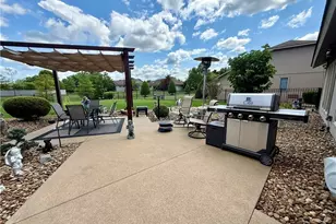 33065 Cobblestone Cir, North Ridgeville, OH 44039 - Photo 25