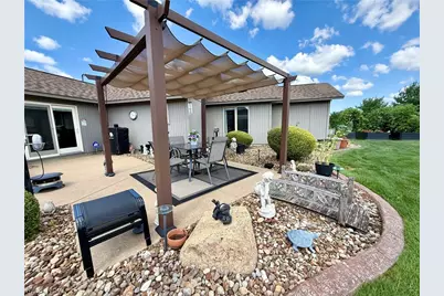 33065 Cobblestone Circle, North Ridgeville, OH 44039 - Photo 7