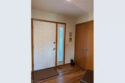33065 Cobblestone Circle, North Ridgeville, OH 44039 - Photo 9