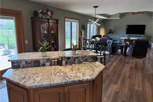 33065 Cobblestone Cir, North Ridgeville, OH 44039 - Photo 17
