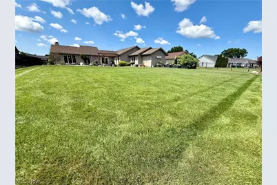33065 Cobblestone Circle, North Ridgeville, OH 44039 - Photo 29