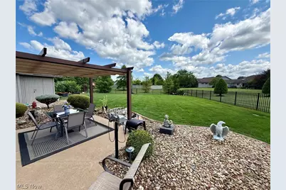 33065 Cobblestone Circle, North Ridgeville, OH 44039 - Photo 27