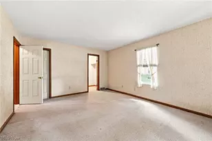 6724 Connecticut Colony Cir, Mentor, OH 44060 - Photo 19