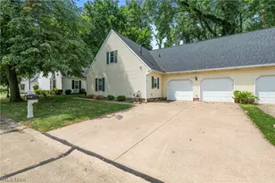 6724 Connecticut Colony Cir, Mentor, OH 44060 - Photo 21