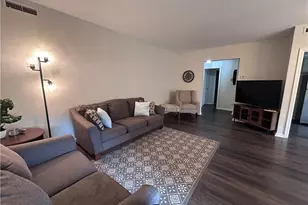 15925 Van Aken Blvd, Huber Heights, OH 44120 - Photo 3