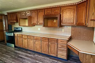 2930 Center Rd, Poland, OH 44514 - Photo 7