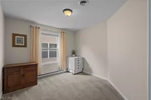 2469 Waterford Pointe Dr, Kent, OH 44240 - Photo 27