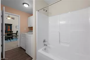 2469 Waterford Pointe Dr, Kent, OH 44240 - Photo 23