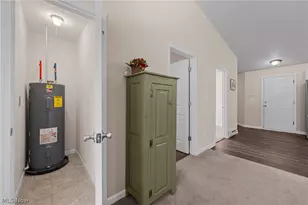 2469 Waterford Pointe Dr, Kent, OH 44240 - Photo 29