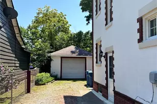 1327 W 9th St, Lorain, OH 44052 - Photo 3