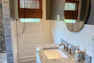 1327 W 9th St, Lorain, OH 44052 - Photo 23