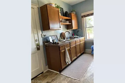 2110 Bunts Road, Oakwood, OH 44107 - Photo 17