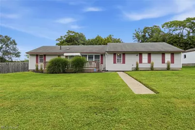 3121 3rd Street SE, Canton, OH 44707 - Photo 1