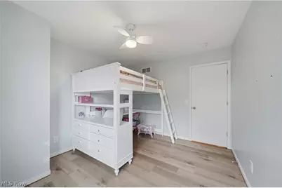 2623 Captens Street NE, Canton, OH 44721 - Photo 23