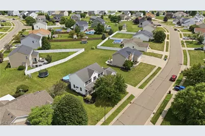 2623 Captens Street NE, Canton, OH 44721 - Photo 37