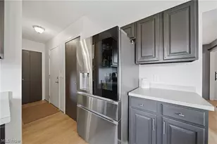 2623 Captens St NE, Canton, OH 44721 - Photo 9