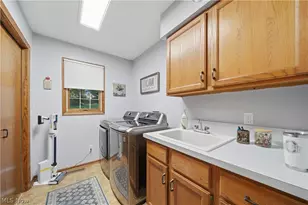 7855 Hearthstone Ave NW, North Canton, OH 44720 - Photo 35