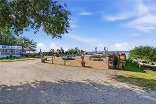 7420 E Bayshore Rd, Marblehead, OH 43440 - Photo 25