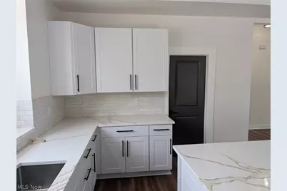 2900 York Avenue, Loveland, OH 44113 - Photo 5