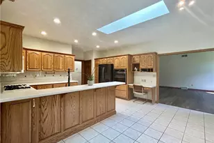 8707 Fairweather Trail, Poland, OH 44514 - Photo 3