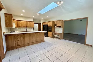 8707 Fairweather Trail, Poland, OH 44514 - Photo 7