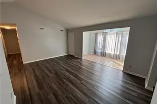 7272 Village Dr, Concord Twp, OH 44060 - Photo 9