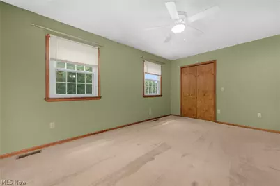 33640 Brokaw Road, Columbia Station, OH 44028 - Photo 25