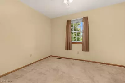 33640 Brokaw Road, Columbia Station, OH 44028 - Photo 27