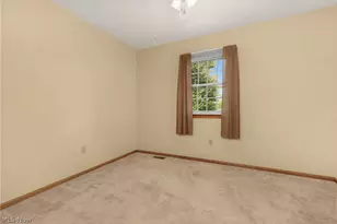 33640 Brokaw Rd, Columbia Station, OH 44028 - Photo 27