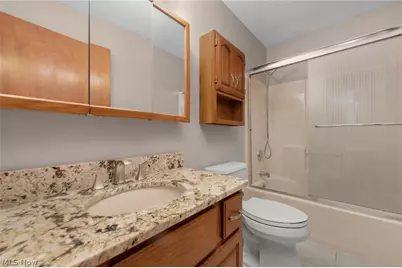 33640 Brokaw Road, Columbia Station, OH 44028 - Photo 33