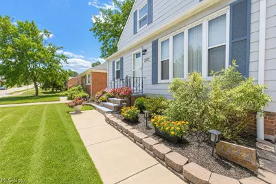 2322 Larchmont Drive, Wickliffe, OH 44092 - Photo 3