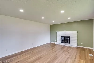 15234 Orrville Street NW, North Lawrence, OH 44666 - Photo 29