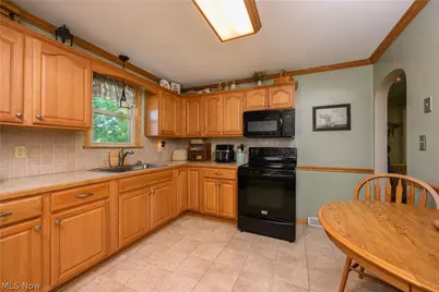 4457 Emma Place NW, Canton, OH 44708 - Photo 7