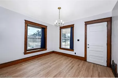537 E Buchtel Avenue, Akron, OH 44304 - Photo 17