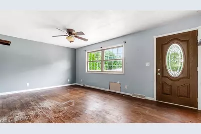 490 Cedarhurst Drive, Zanesville, OH 43701 - Photo 23
