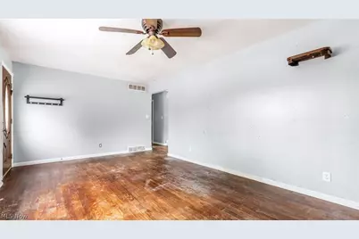 490 Cedarhurst Drive, Zanesville, OH 43701 - Photo 21