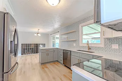932 Richards Drive, Louisville, OH 44641 - Photo 7