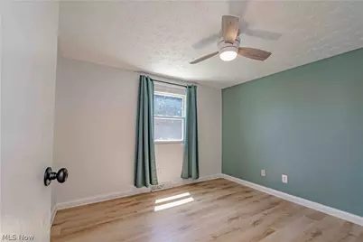 932 Richards Drive, Louisville, OH 44641 - Photo 19